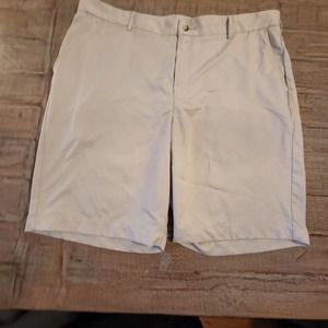 Greg Norman Polyester Gray Flat Front Chino Golf Shorts 42/10 High Rise